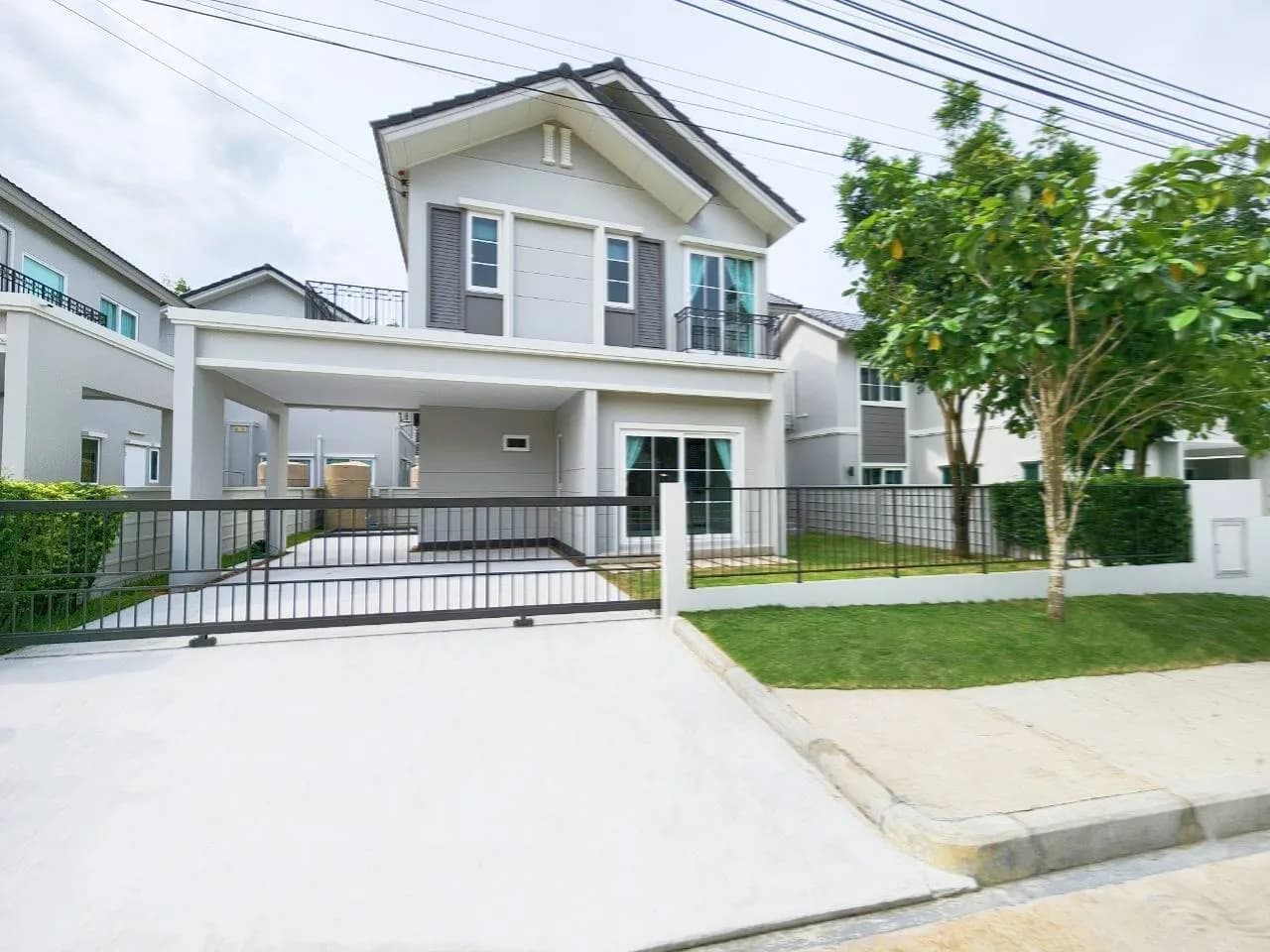 3 bedroom house for rent Anasiri Paklok