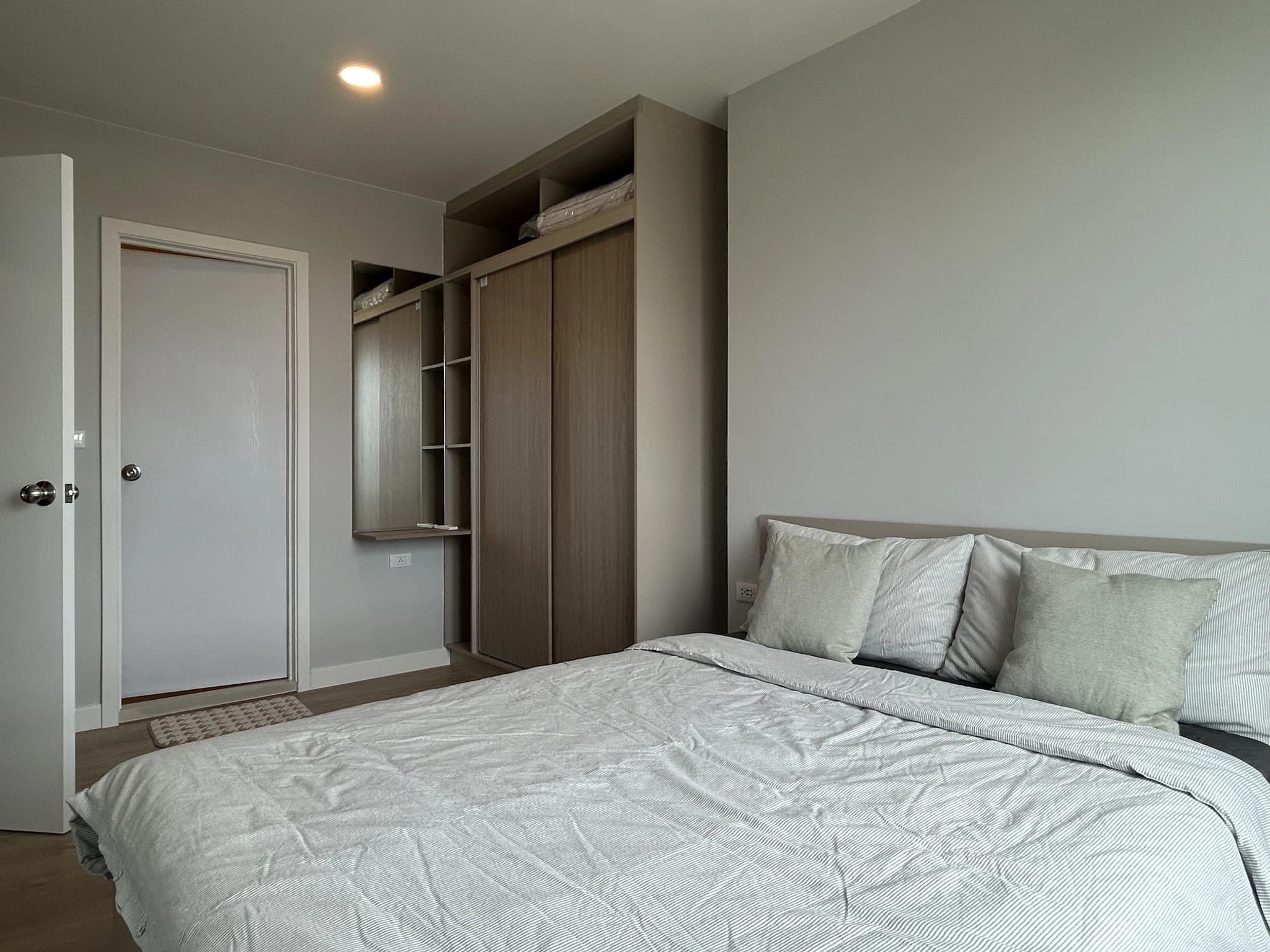 1 bedroom condo for rent The Cube Amaze - photo 3